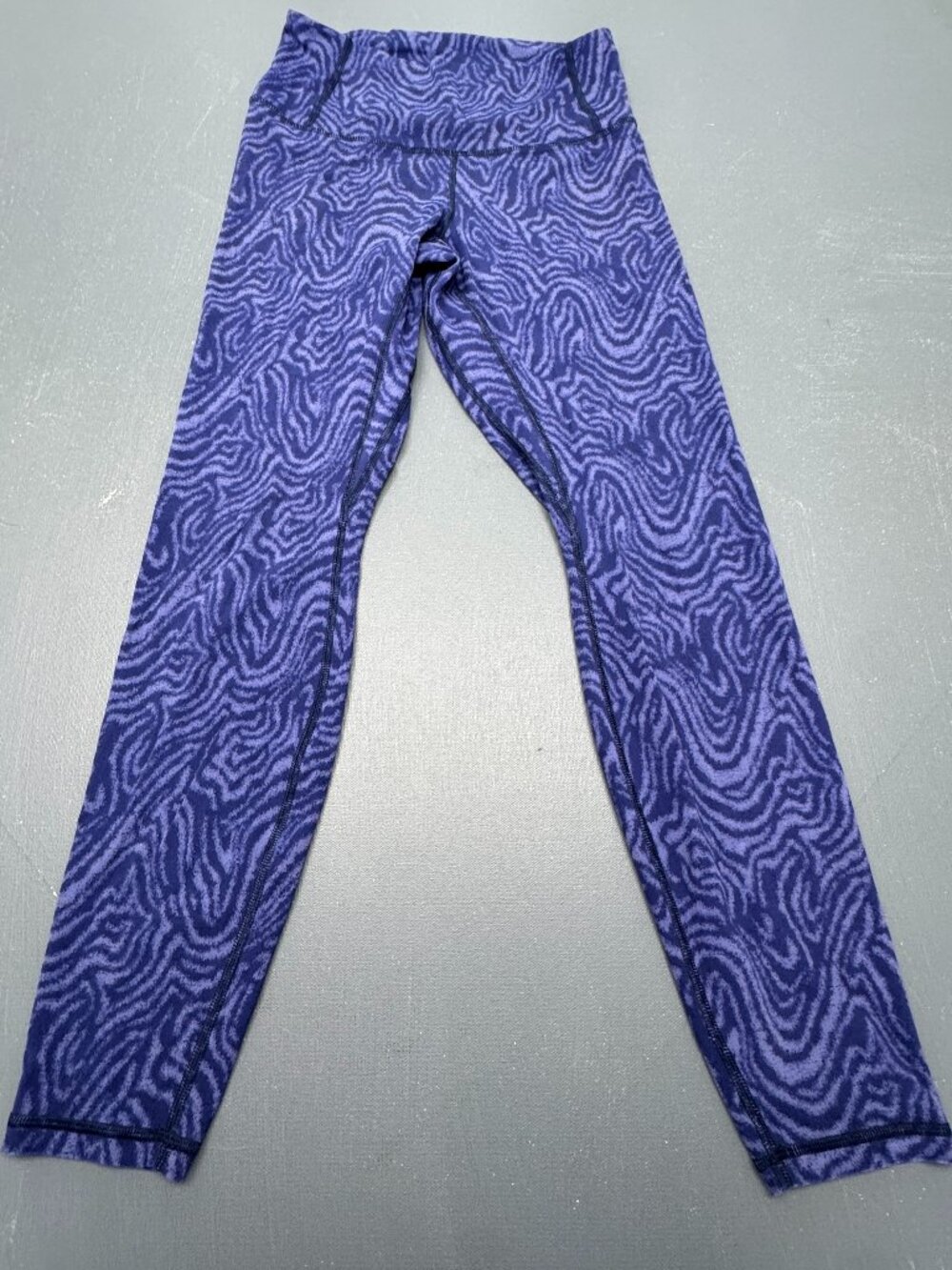 Patagonia Womens Size Small Purple Abstract Print High Rise Leggings Yoga Pants
